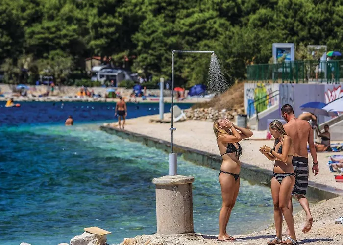 Two-bedroom Okrug Gornji With Sea View 08 Appartement